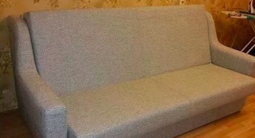 Перетяжка дивана. Сенгилей